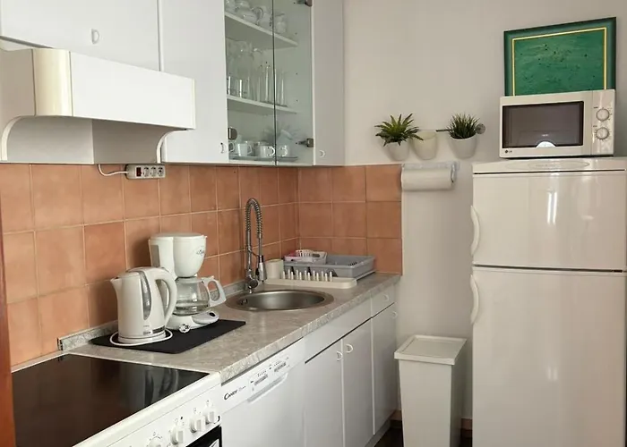 Kolic Apartment Rab Town