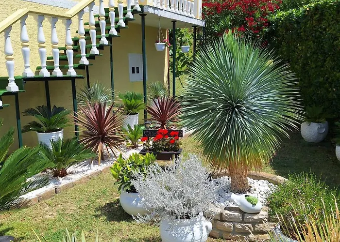 Apartment Kolic Rab Town